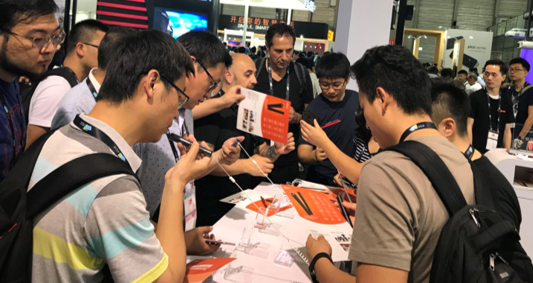 前線 | 搜狗副總裁吳滔:堅持做(zuò)翻譯類産品 用AI将“語言能力”最大(dà)化